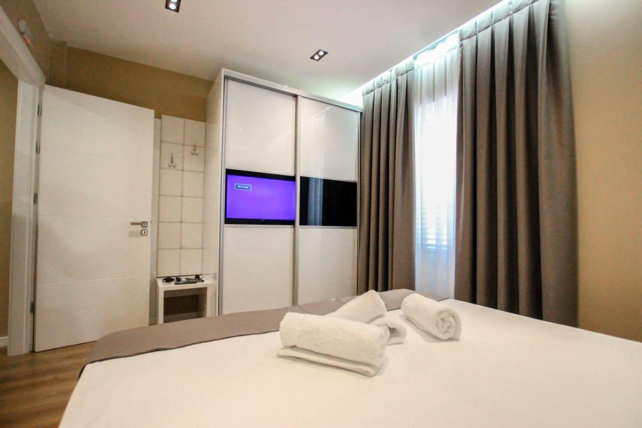 Brilant Luxury Apartment Gjirokastër Eksteriør bilde